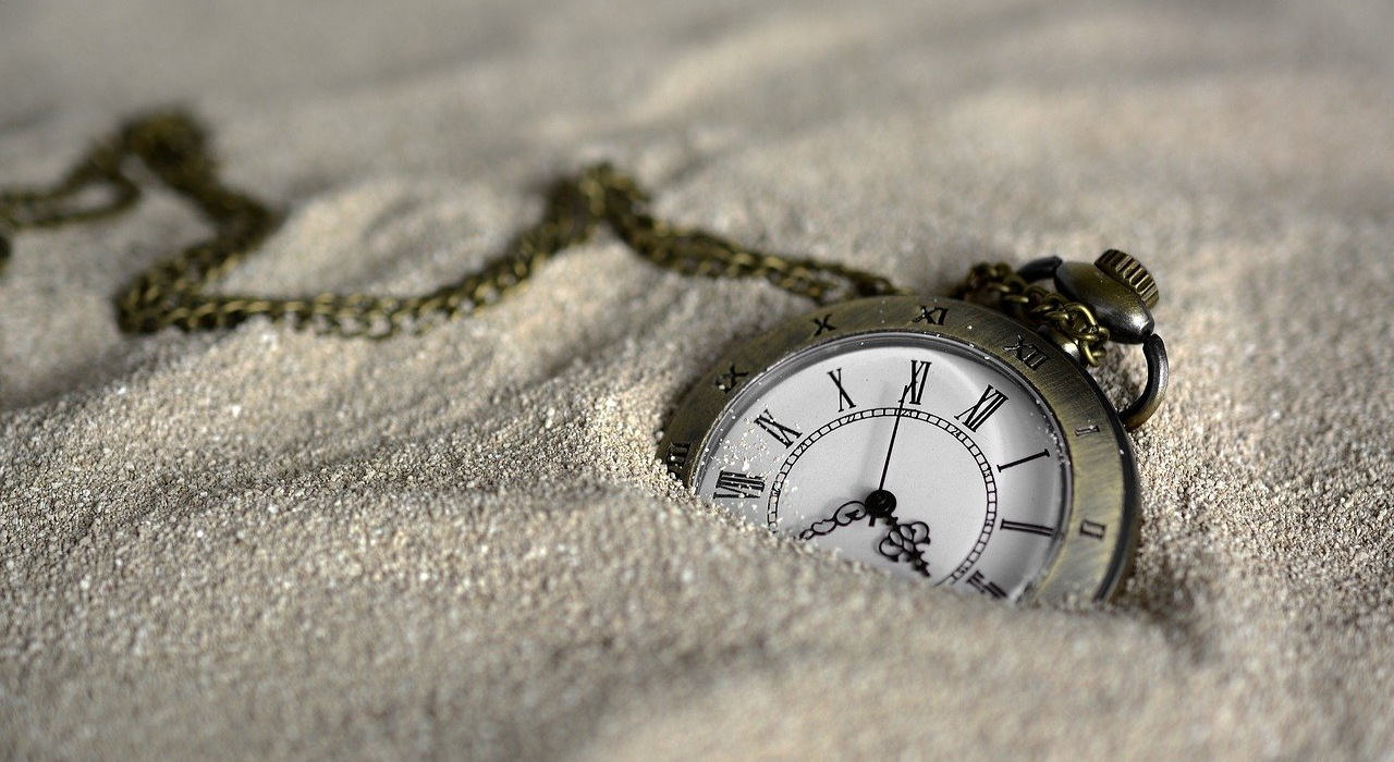 pocket-watch-3156771_1280.jpg