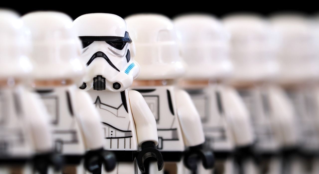 stormtrooper-2899982_1280.jpg